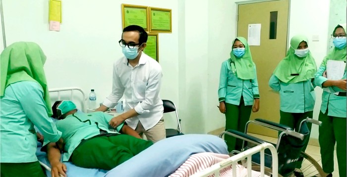 pasien tidur sakit ranjang