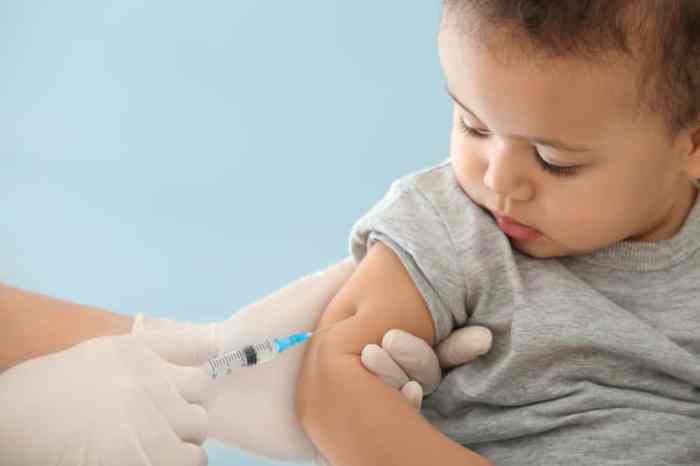 Imunisasi hepatitis B di puskesmas