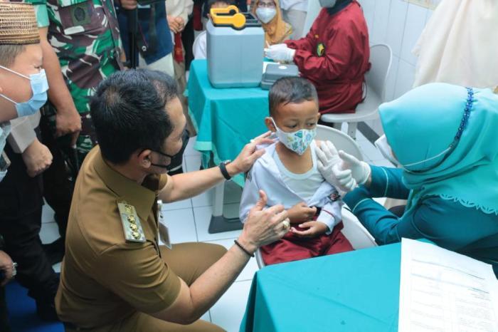 Vaksinasi anak di rumah sakit