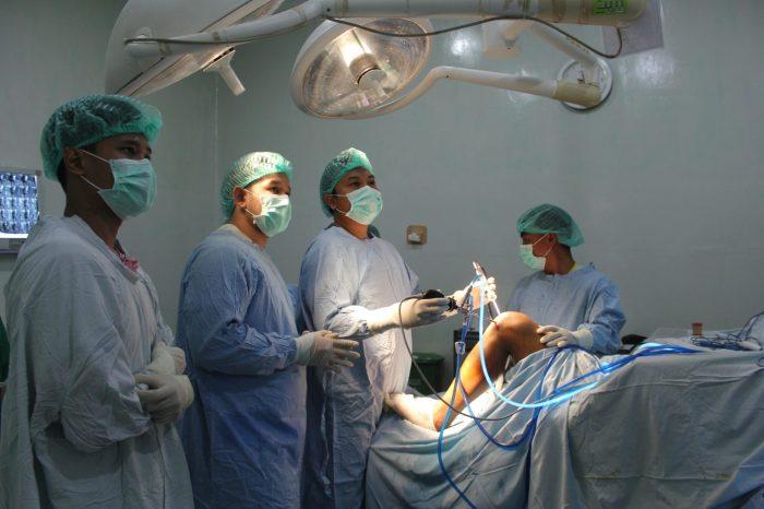 Jadwal Dokter Bedah Tulang (Orthopedi) Klinik Tirta Medical Center